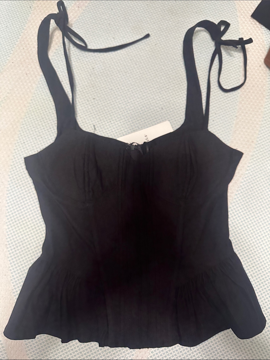 Black Tie-Shoulder Peplum Cami Top With Sweetheart Neckline